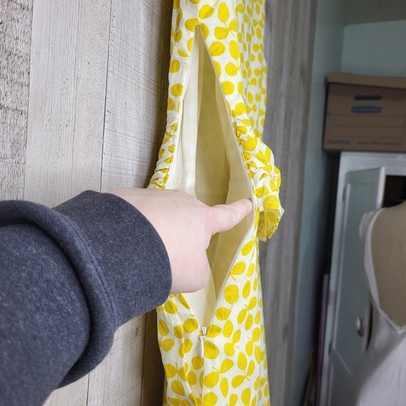 Boden Yellow Sleeveless Linen/Cotton Dress. Size 6 - Picture 10 of 15